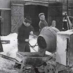 Il calcestruzzo del buon tempo andato: preparazione dell’impasto cementizio in cantiere nel 1962