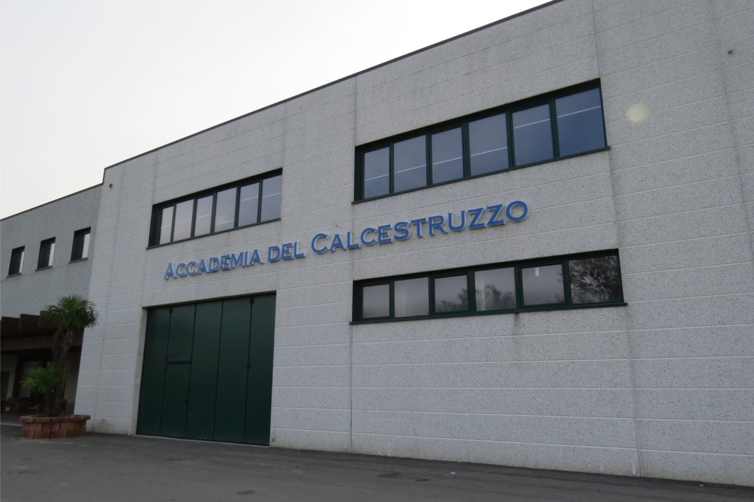 L'Accademia del Calcestruzzo di Renate (Monza Brianza)
